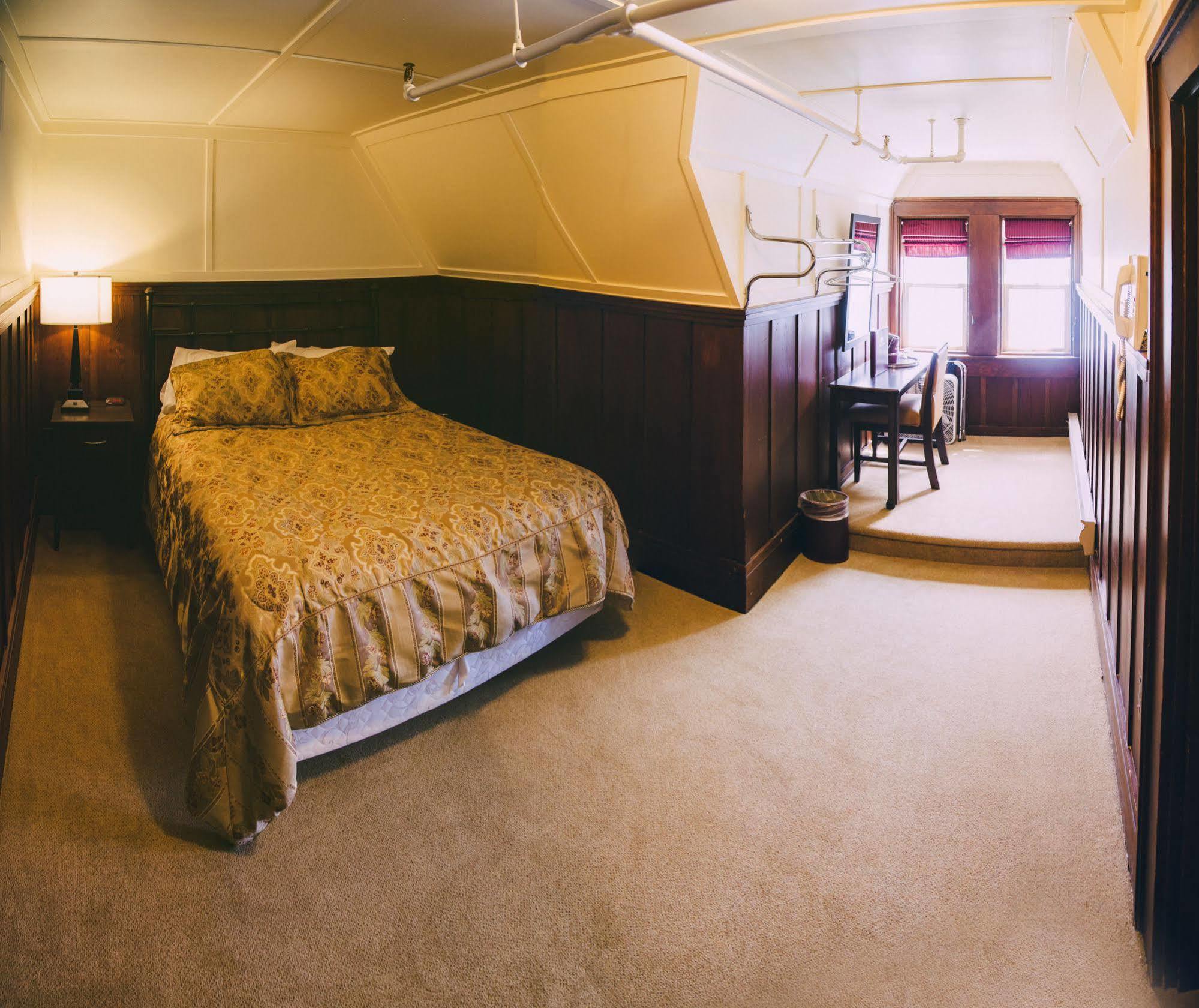 Prince Of Wales Hotel Waterton Park Dış mekan fotoğraf